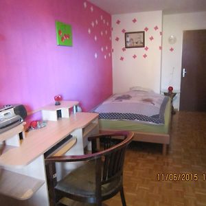 Budget Kamer met een King Size Bed